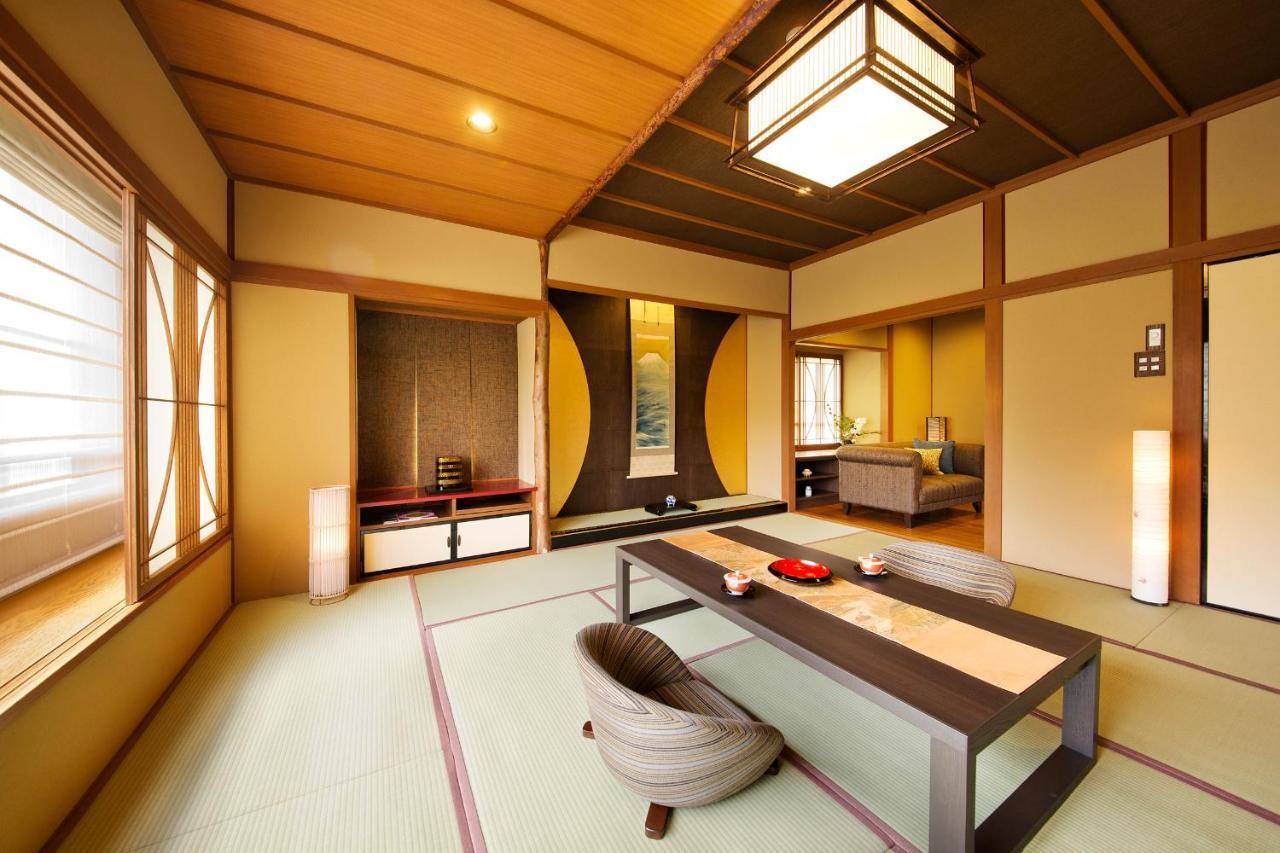 Kanazawa Hyakurakusou Exteriör bild
