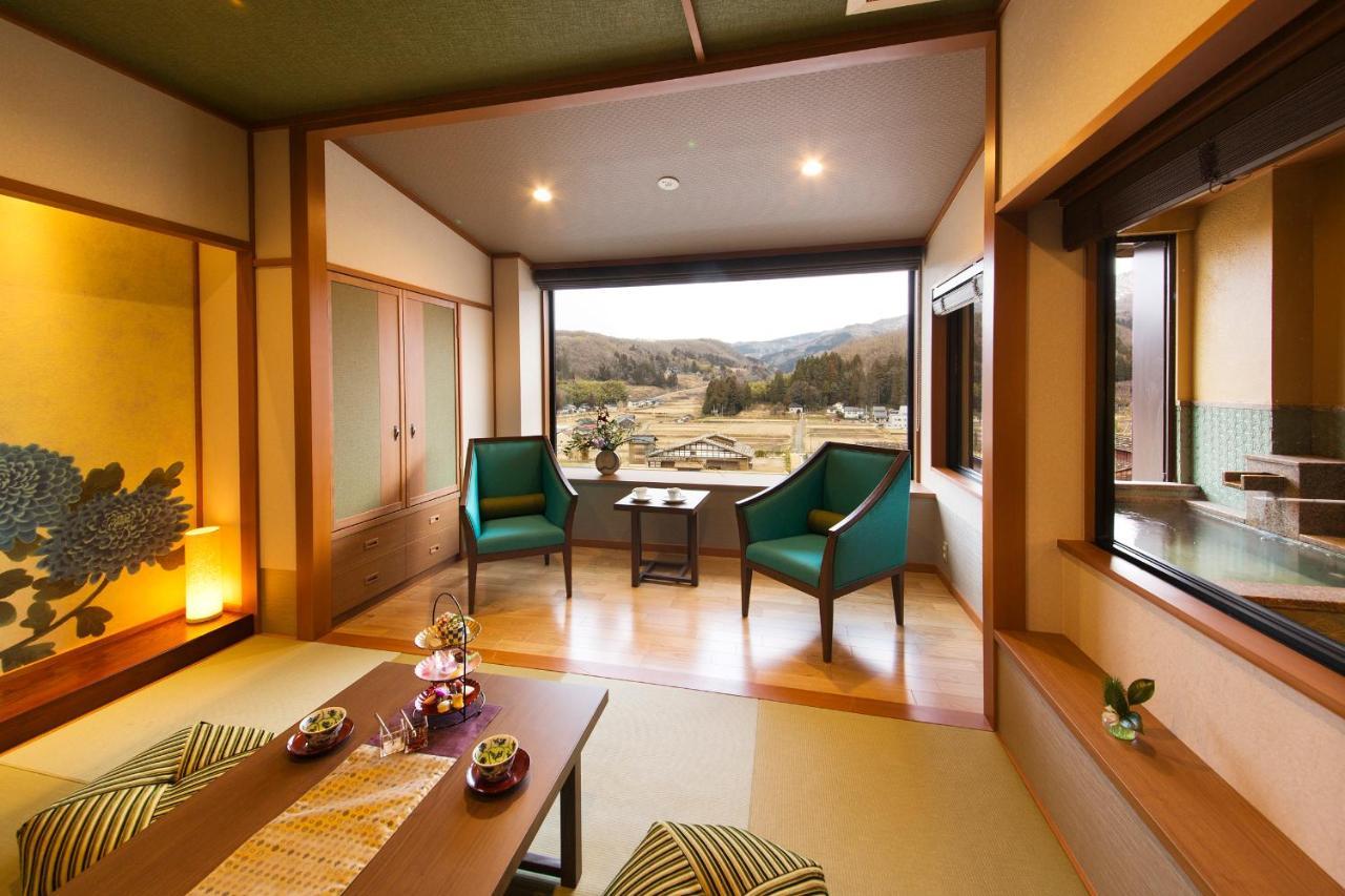 Kanazawa Hyakurakusou Exteriör bild